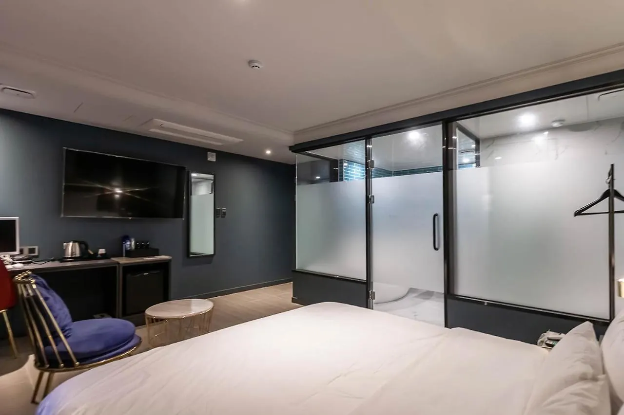 Brown Dot Hotel Hadan Busan