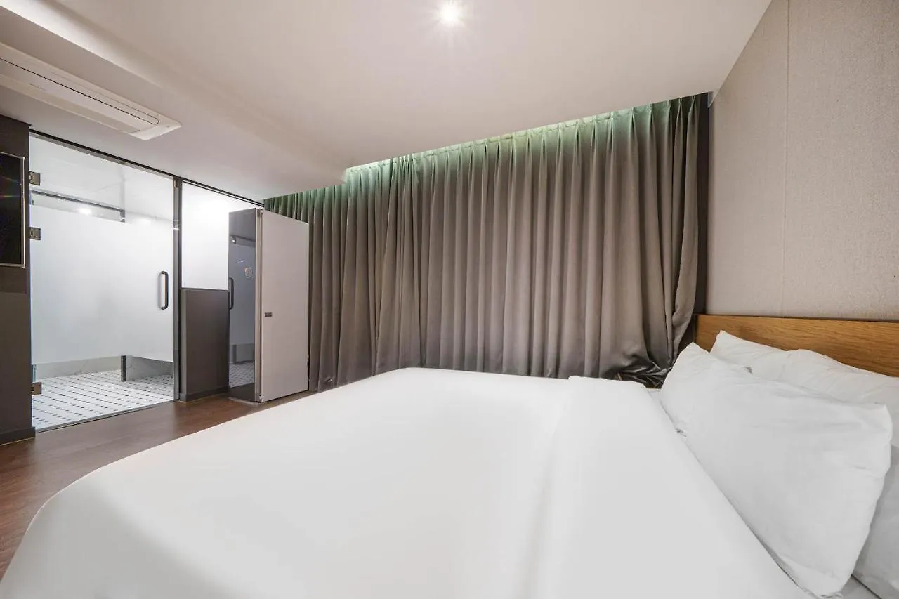 Brown Dot Hotel Hadan Busan 0*,  South Korea