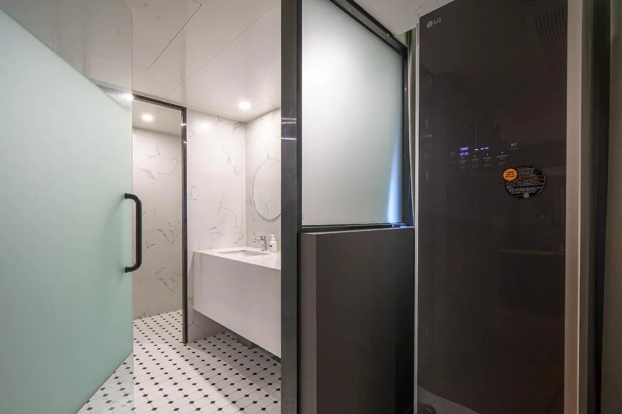 Brown Dot Hotel Hadan Busan