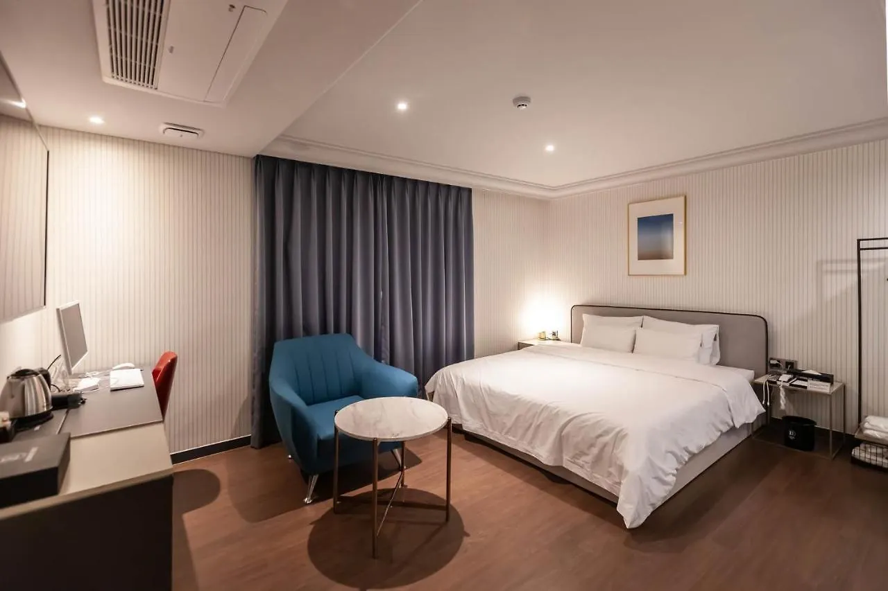 Brown Dot Hotel Hadan Busan