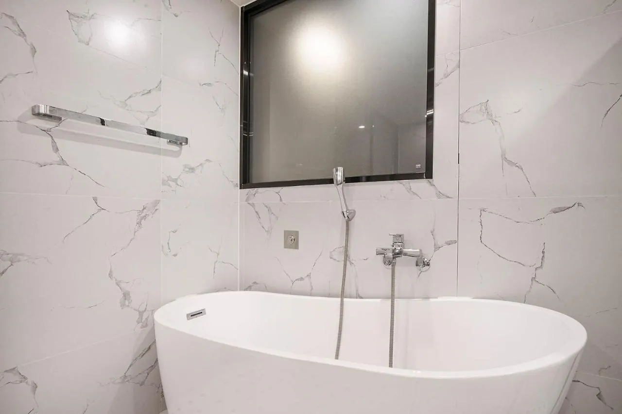 Brown Dot Hotel Hadan Busan