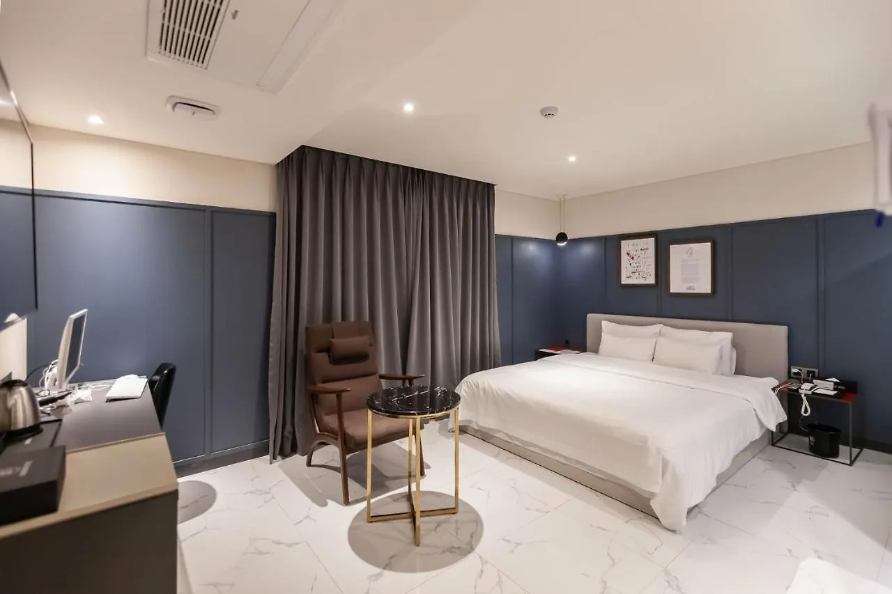 Brown Dot Hotel Hadan Busan