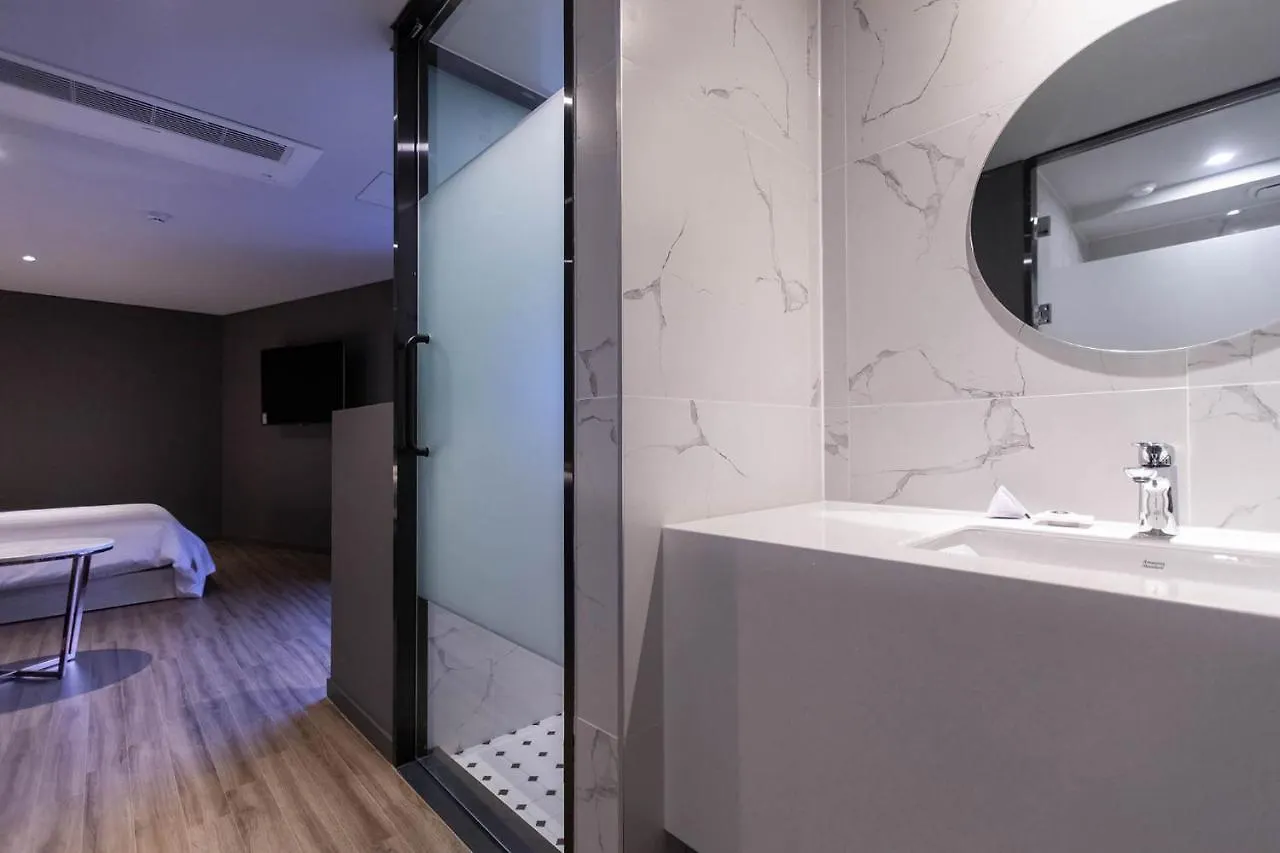 Brown Dot Hotel Hadan Busan