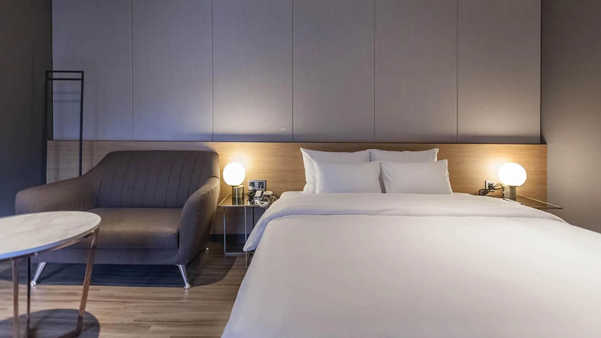 Brown Dot Hotel Hadan Busan South Korea